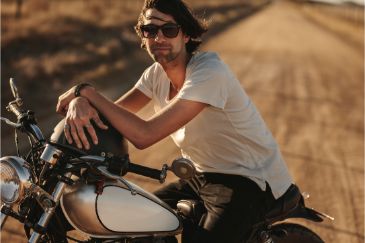 Motorcycle Helmet Laws in Texas